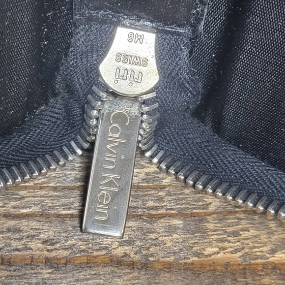 Calvin Klein Tie Case - Picture 5 of 10